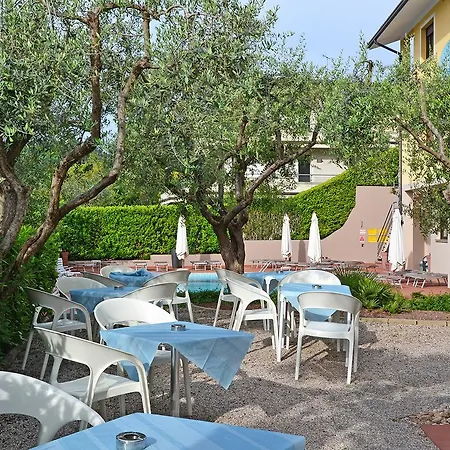 Hotel Blu Garda