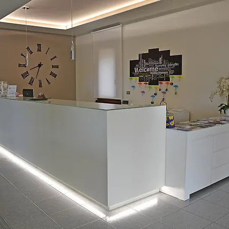 Hotel Blu Garda 3*